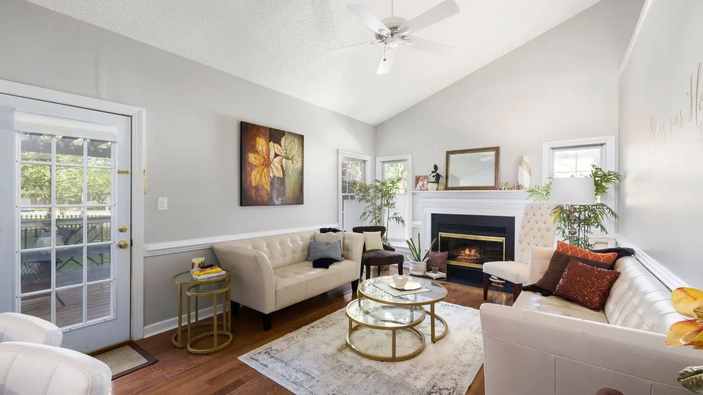 House painting service in Los Angeles CA by LA Painting